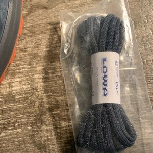 Lowa Men’s Renegade GTX Mid Hiking